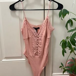 Forever 21 lace detail pink bodysuit